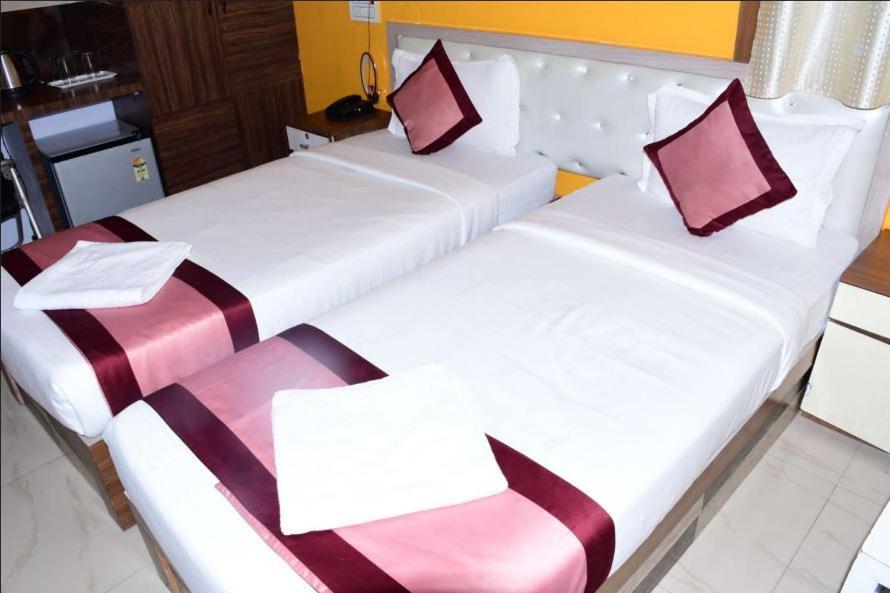 Ar Grand Hotel Rājgīr 客房 照片